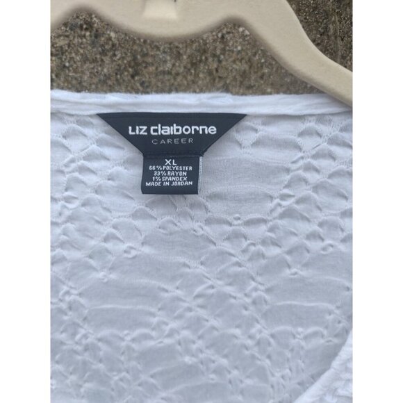 Liz Claiborne White Tee - Picture 3 of 4